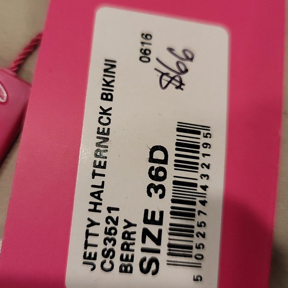Curvy Kate Raspberry Bikini - Picture 15 of 16